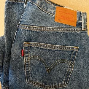 501 Levi’s Low Waist Jeans